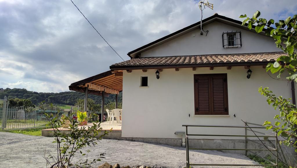 La Casa Di Mary Villa Amelia Luaran gambar
