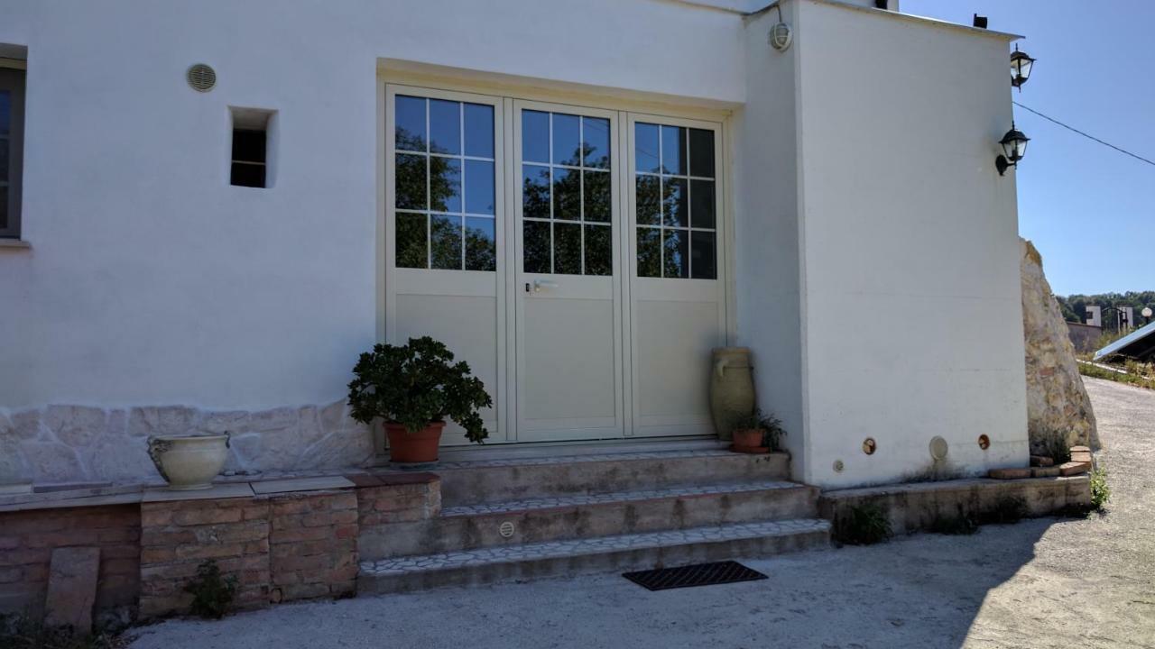 La Casa Di Mary Villa Amelia Luaran gambar